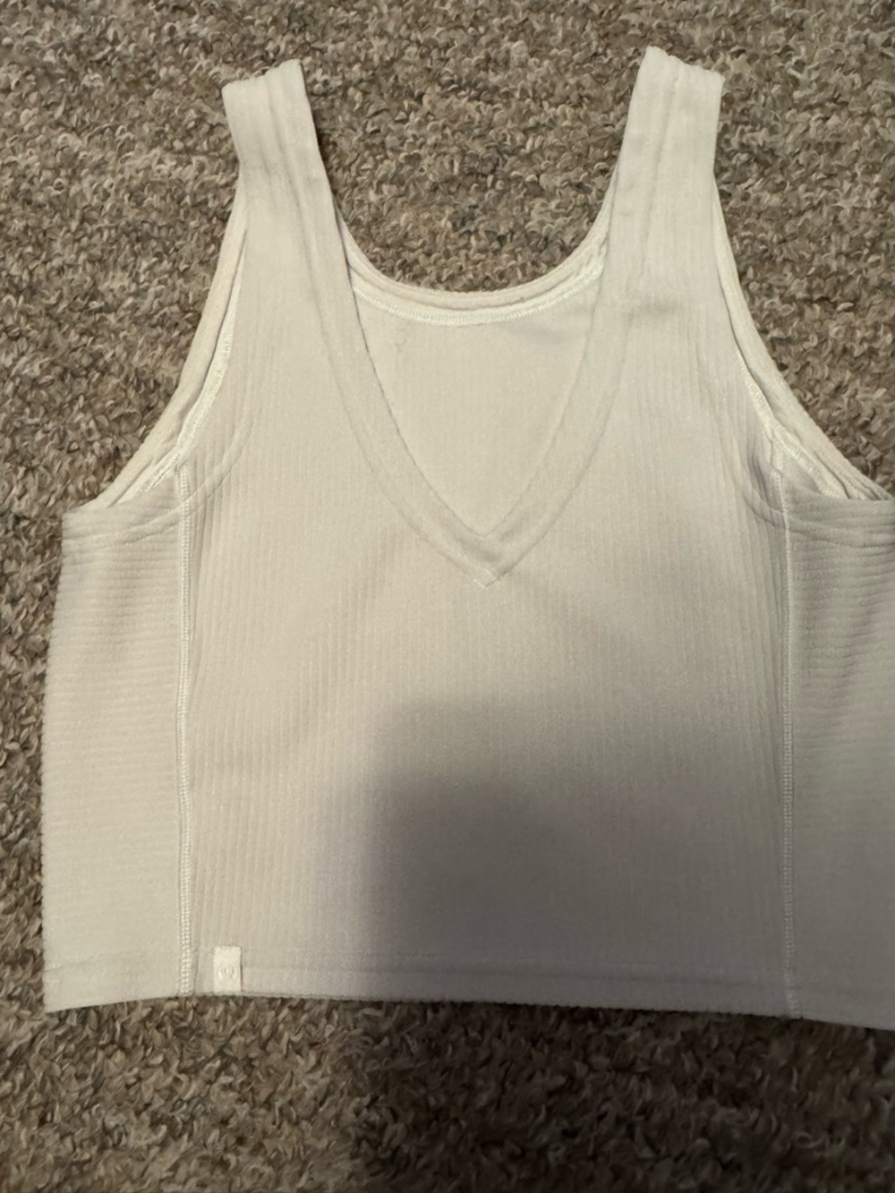 Lululemon power pivot Ribbed V-Neck Cropped Tank Top - cream